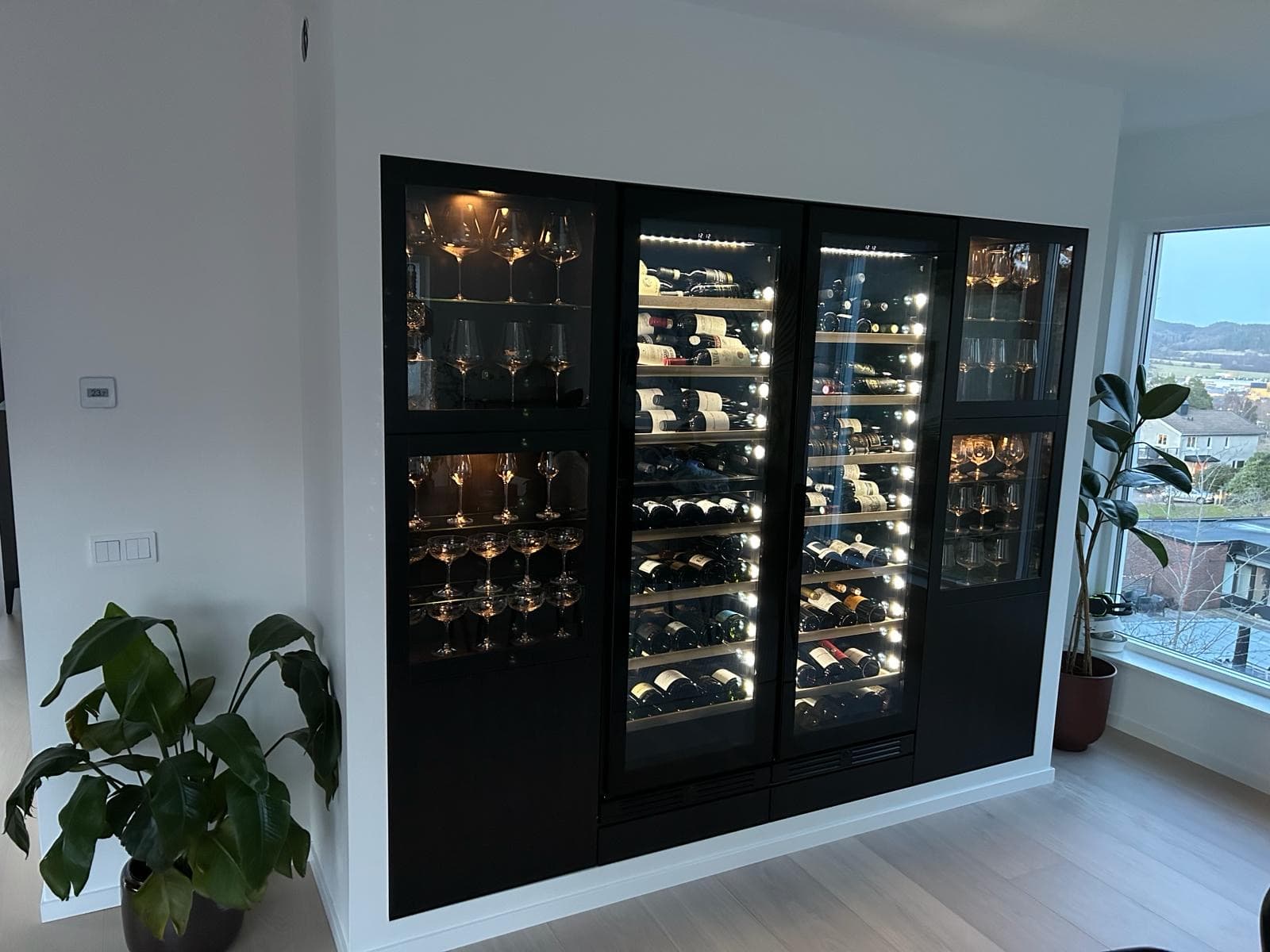 vinskåpsvägg vigneron 