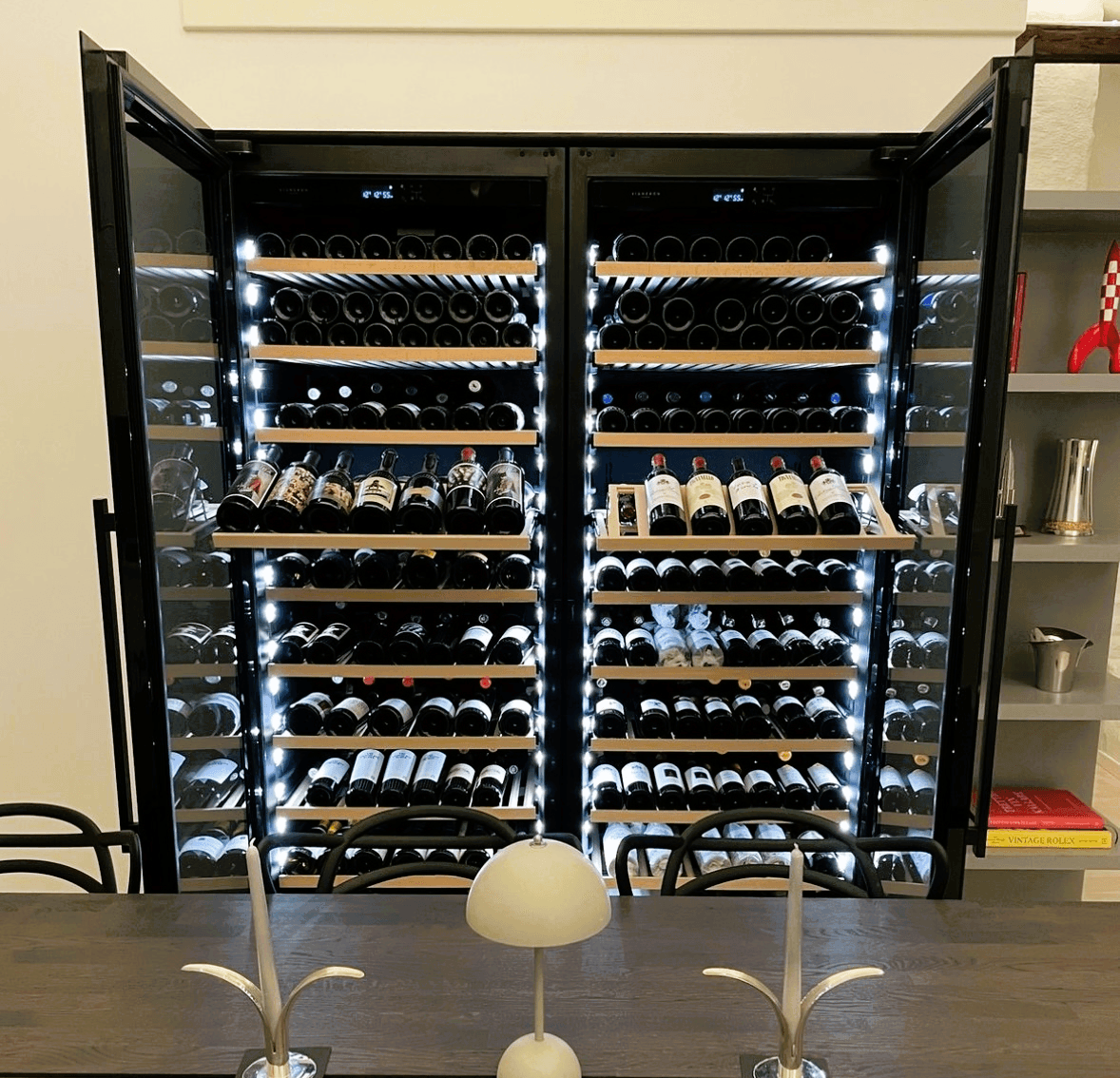 vs200