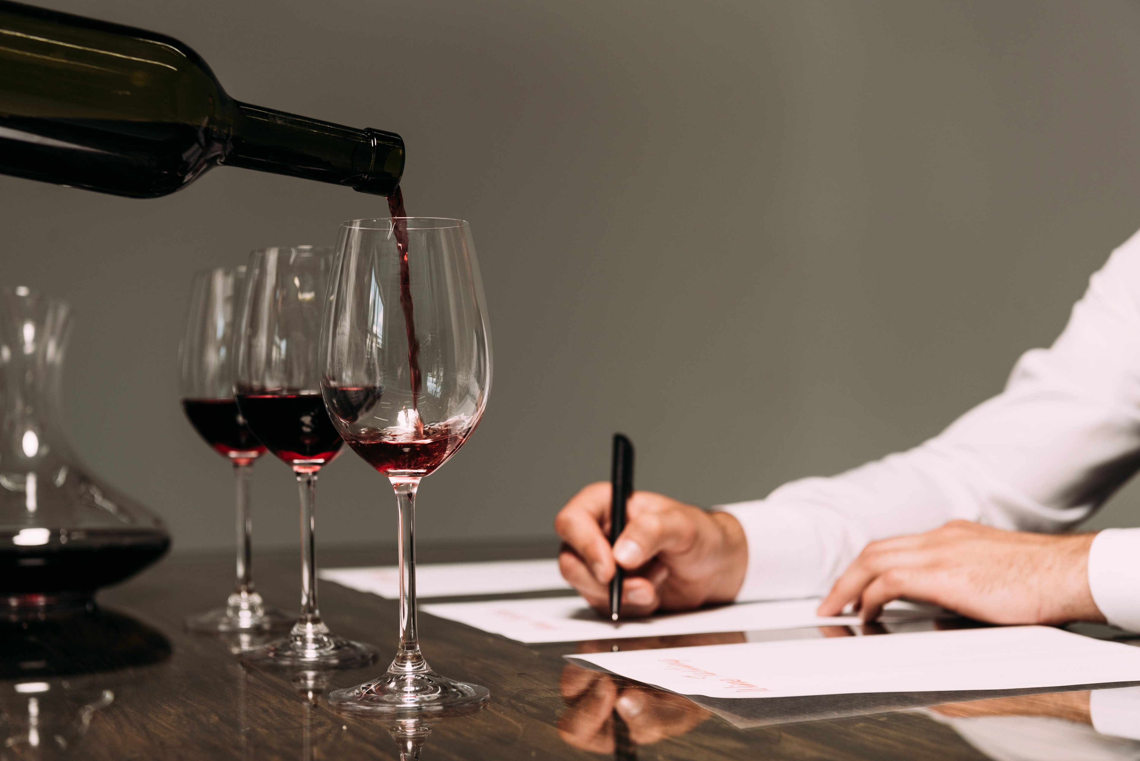 Vinprovning hemma, en introduktion till vinets värld